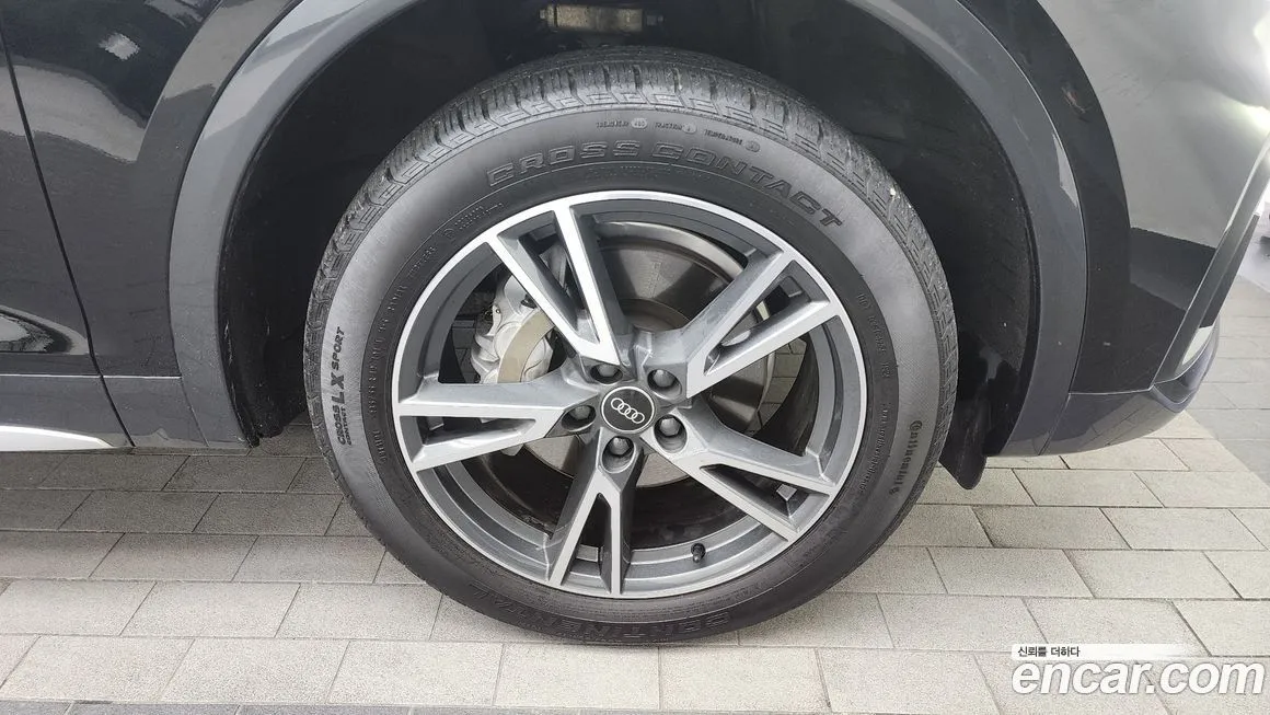 Audi Q5 2021 из KR, фото 5