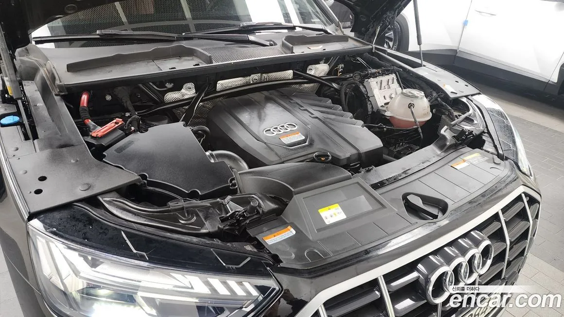 Audi Q5 2021 из KR, фото 6