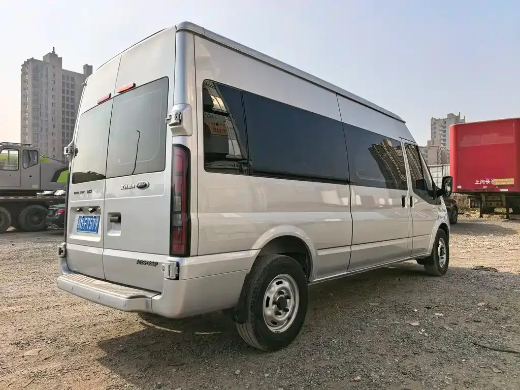 Ford Transit Custom 2021 из CN, фото 4