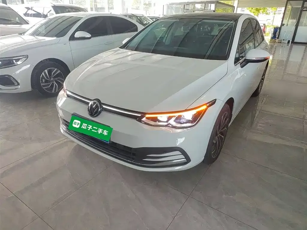 Volkswagen Golf 2025 из CN, фото 1