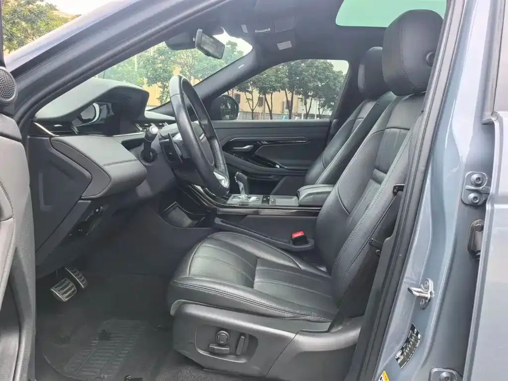 Land Rover Evoque 2021 из CN, фото 4