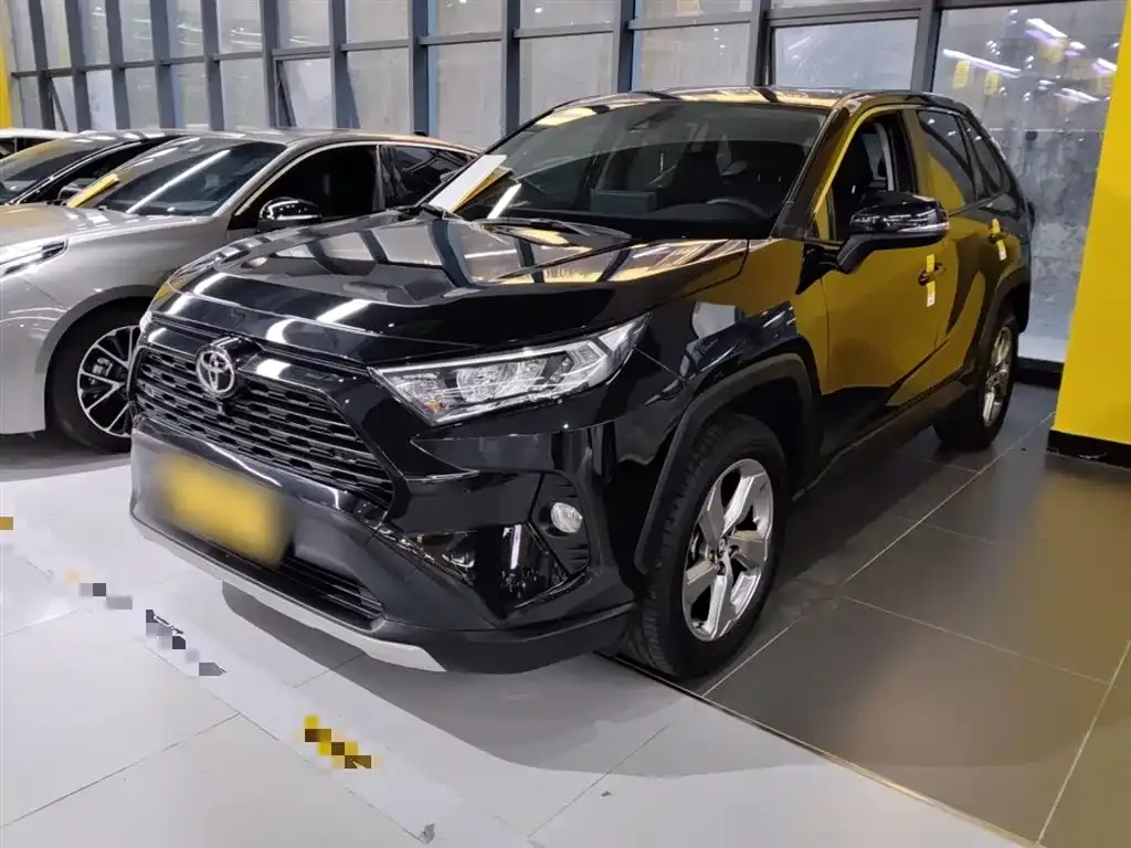 Toyota RAV4 2022 из CN, фото 1