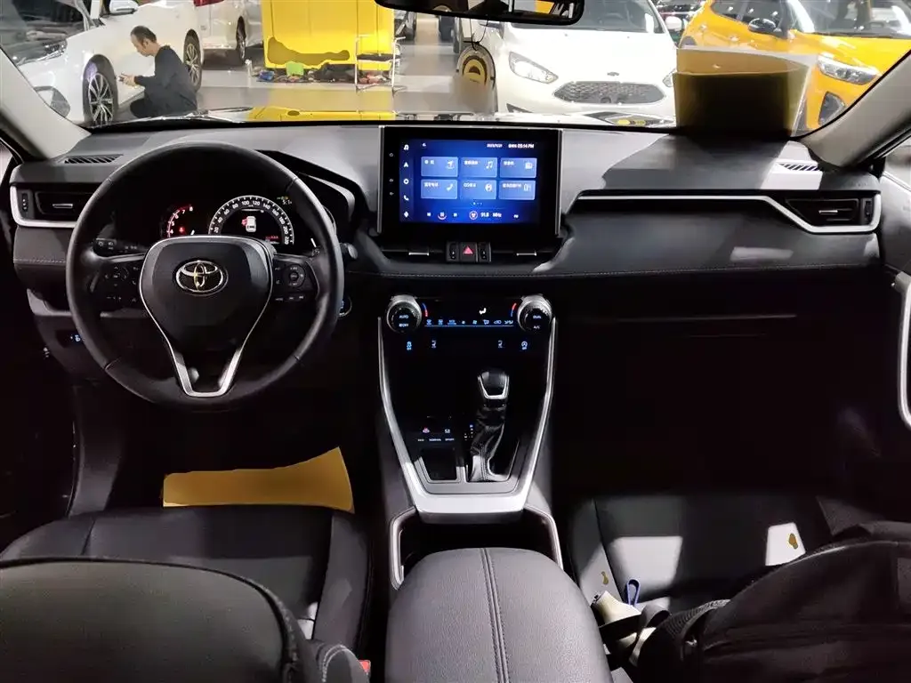 Toyota RAV4 2022 из CN, фото 10
