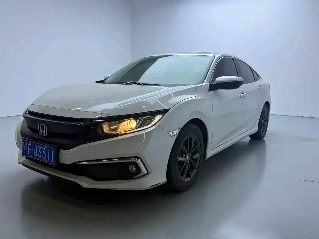 Honda Civic — фото 1