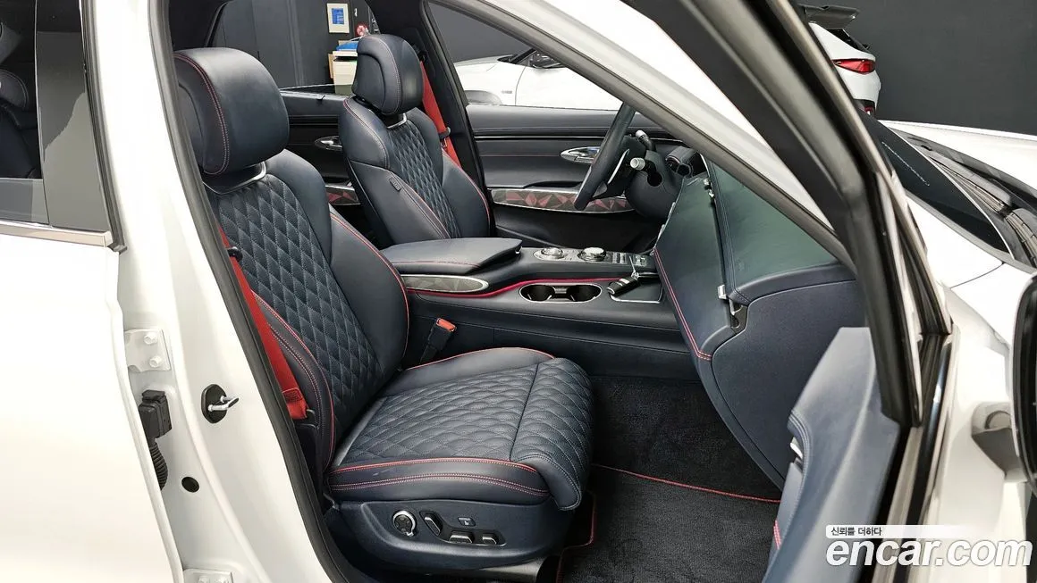 Genesis GV70 2024 из KR, фото 10