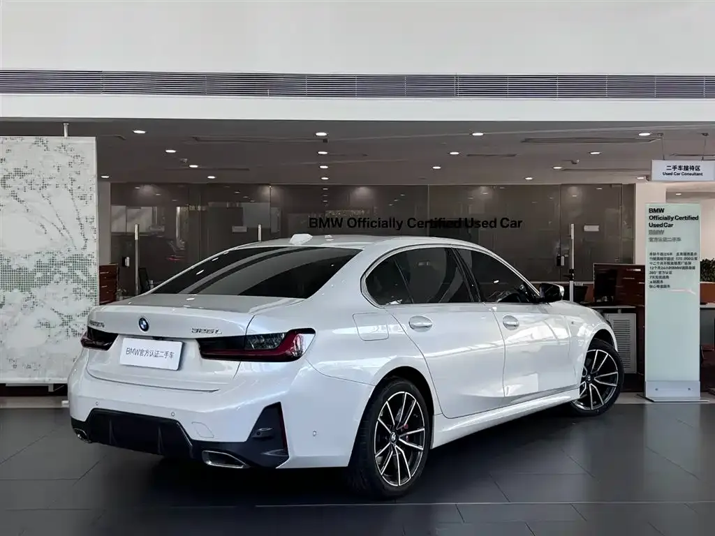BMW 3 Series 2023 из CN, фото 4