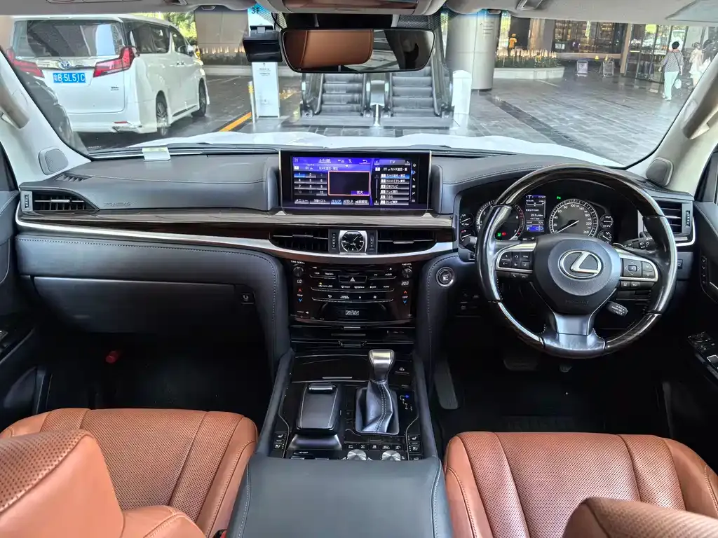 Lexus LX 2024 из CN, фото 10