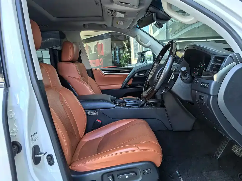 Lexus LX 2024 из CN, фото 6