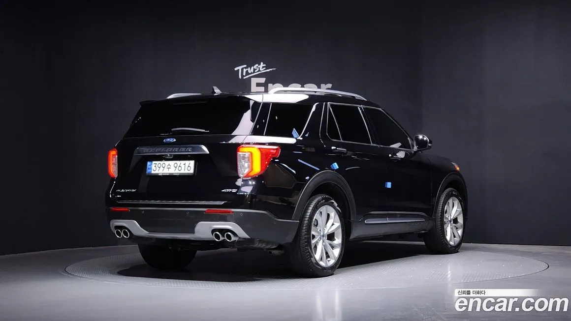 Ford Explorer 2023 из KR, фото 2