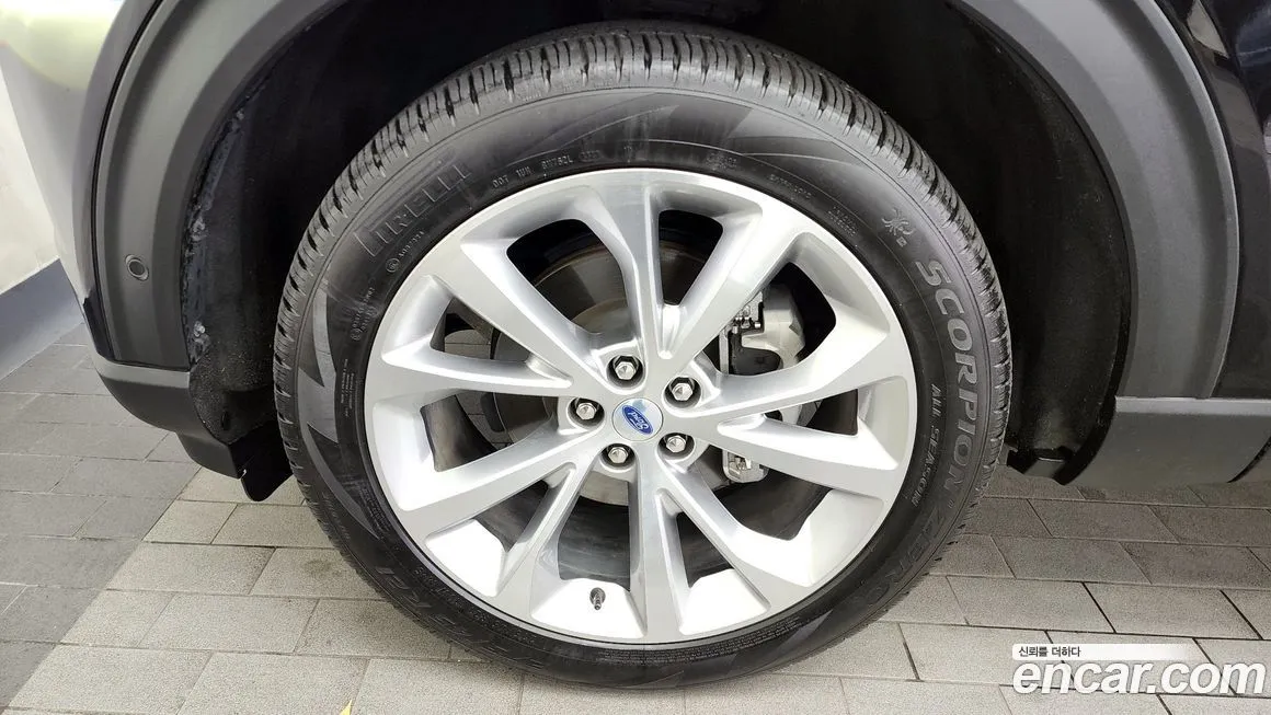 Ford Explorer 2023 из KR, фото 5