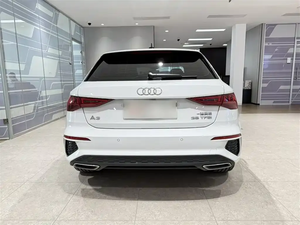 Audi A3 2022 из CN, фото 6