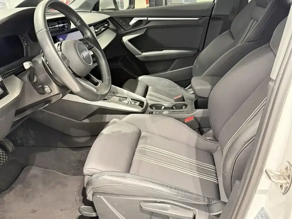 Audi A3 2022 из CN, фото 9