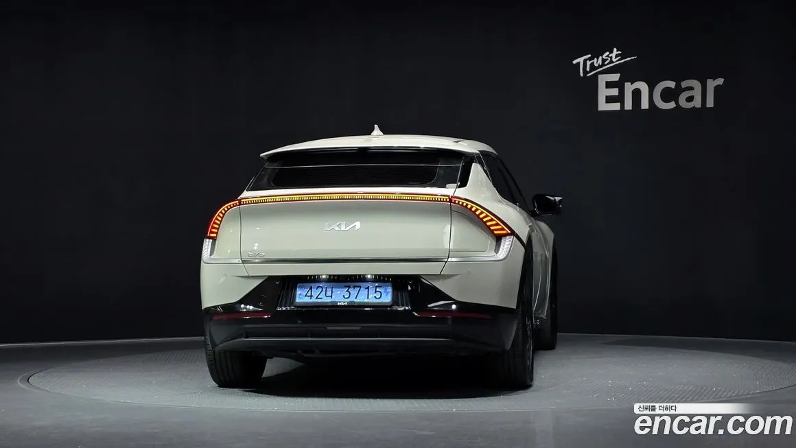 Kia EV6 — фото 4