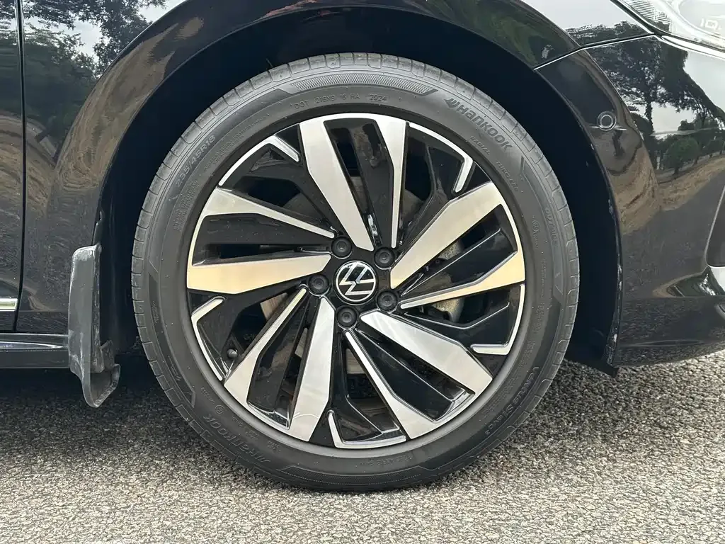 Volkswagen Passat — фото 8