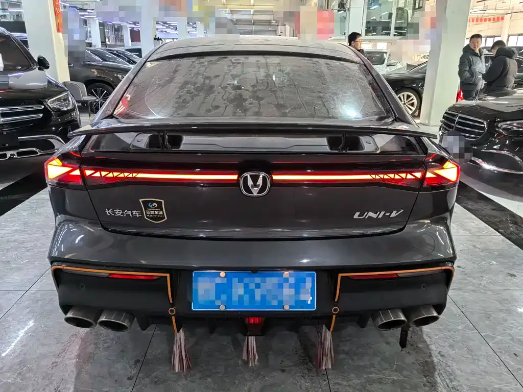Changan UNI-V 2022 из CN, фото 4