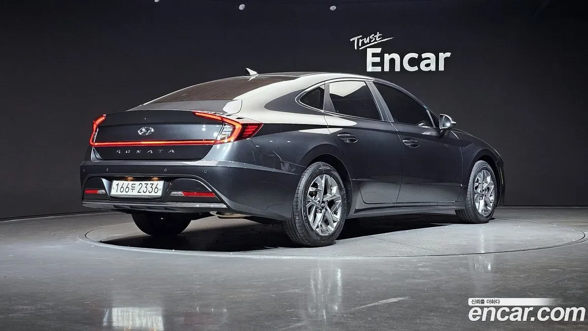 Hyundai Sonata — фото 2