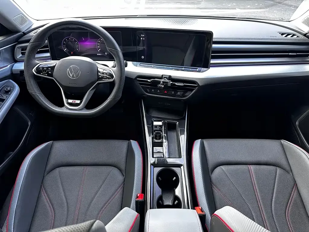 Volkswagen Lamando 2023 из CN, фото 10