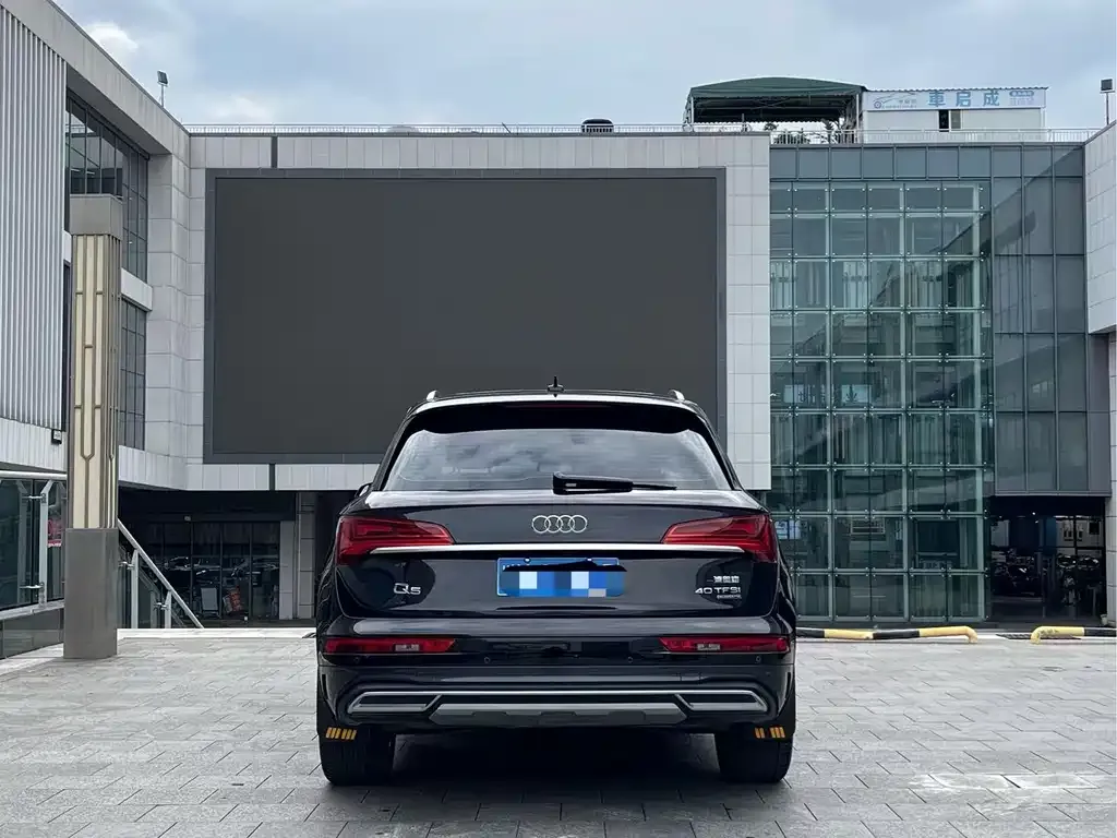 Audi Q5L 2022 из CN, фото 4