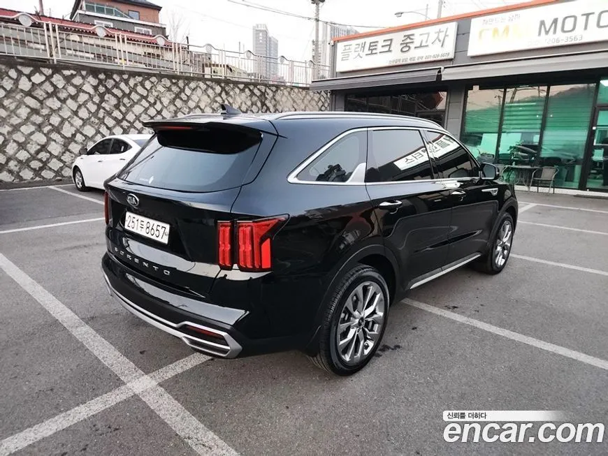 Kia Sorento — фото 2