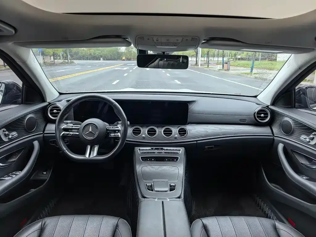 Mercedes-Benz E-Class (Import) 2023 из CN, фото 10