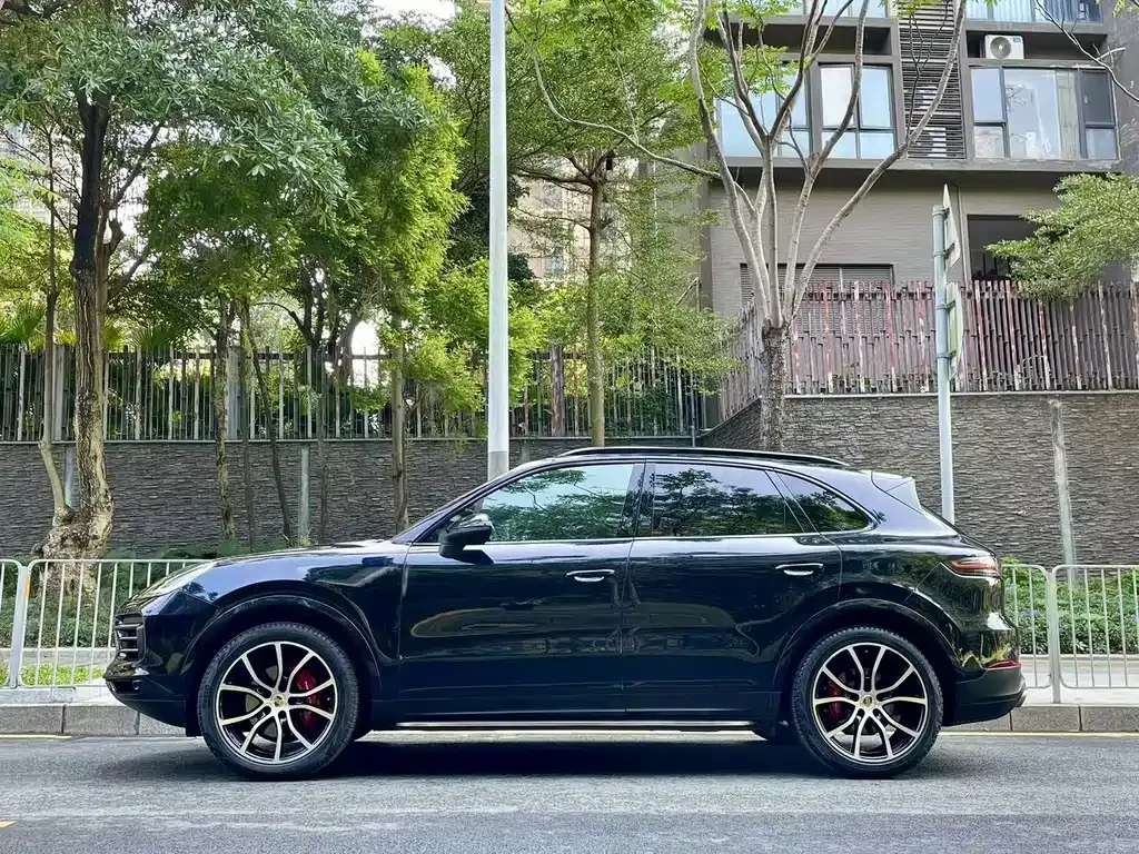 Porsche Cayenne 2021 из CN, фото 2
