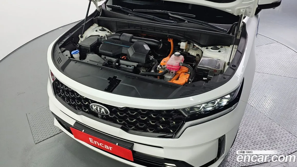 Kia Sorento — фото 6