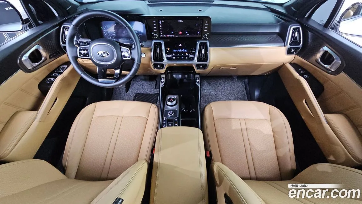 Kia Sorento — фото 7