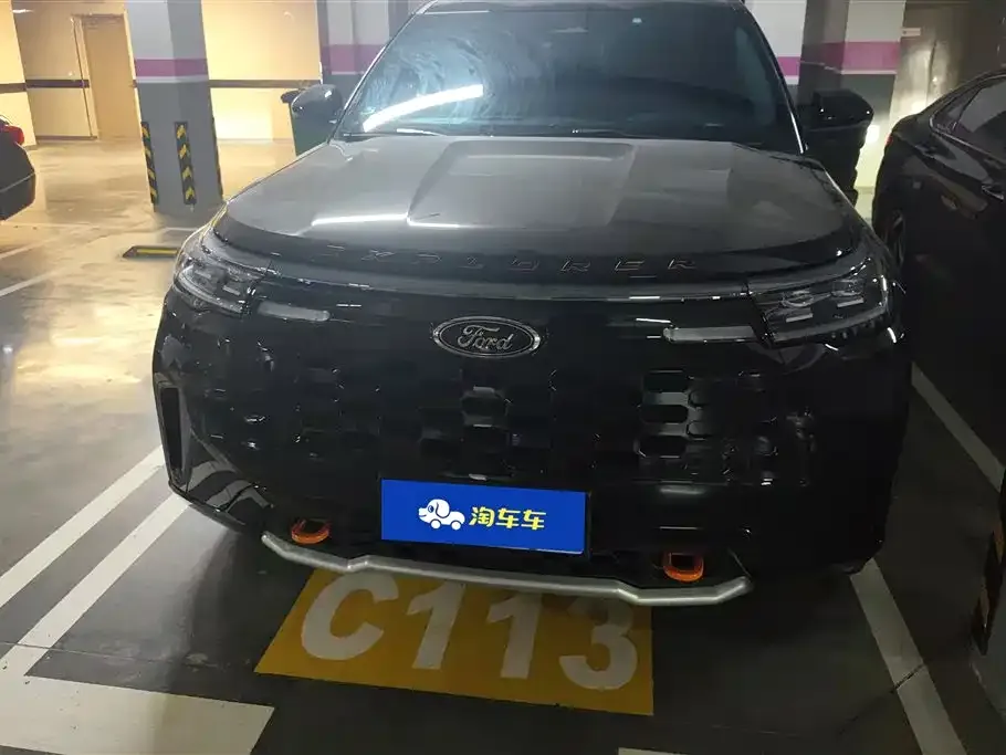 Ford Explorer 2025 из CN, фото 2