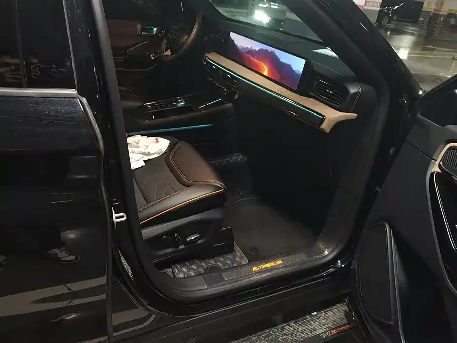 Ford Explorer 2025 из CN, фото 8