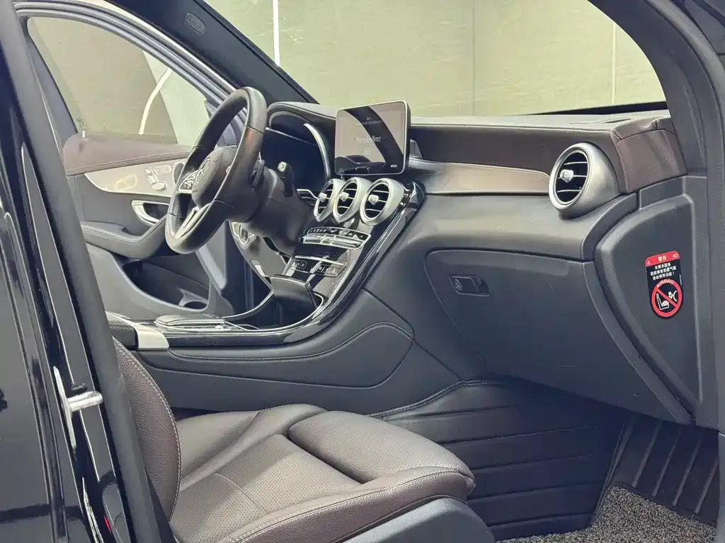 Mercedes-Benz GLC 2021 из CN, фото 7