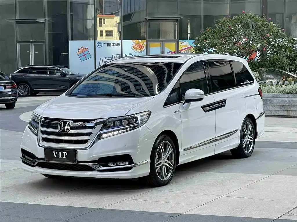 Honda Elysion 2021 из CN, фото 1