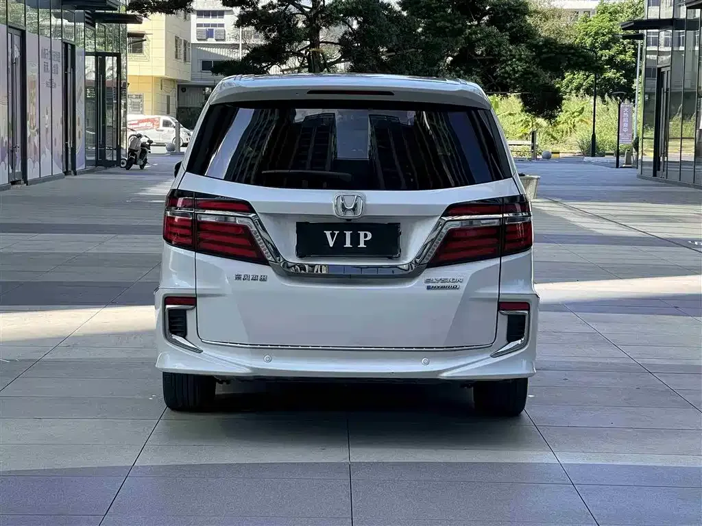 Honda Elysion 2021 из CN, фото 5