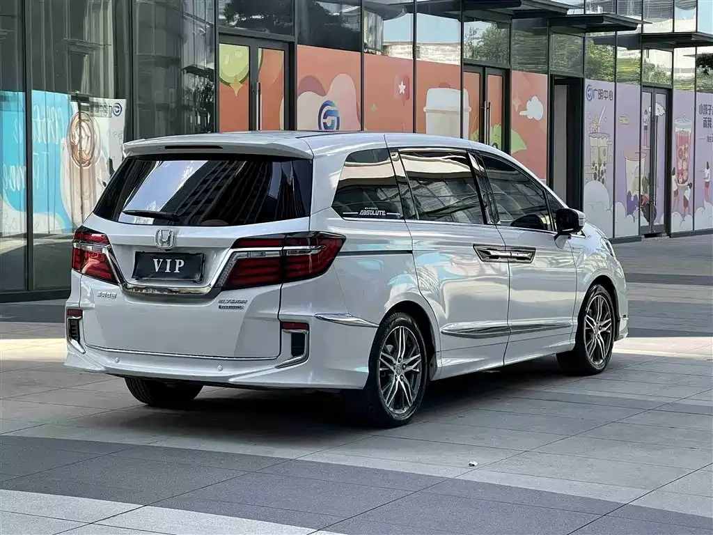 Honda Elysion 2021 из CN, фото 6