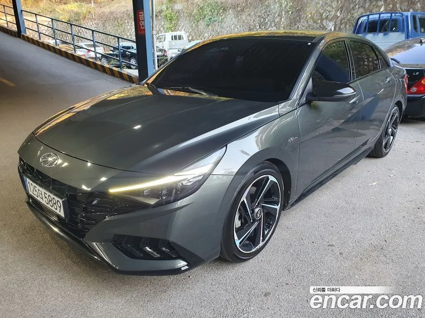 Hyundai AVANTE — фото 2