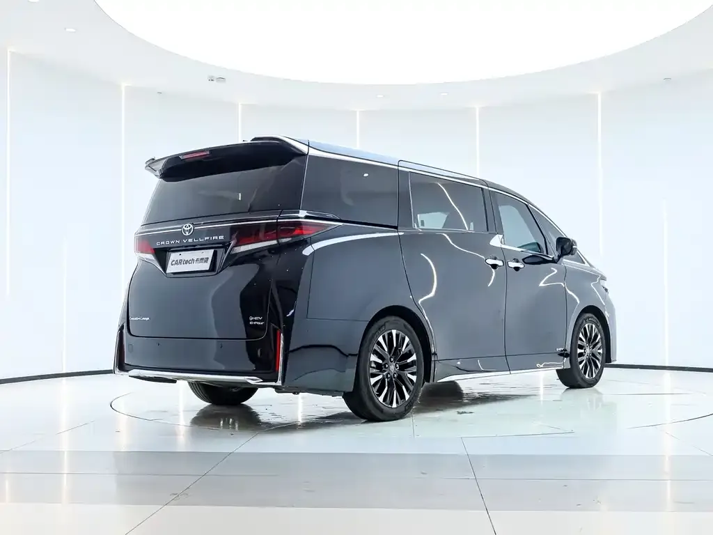 Toyota Vellfire — фото 9