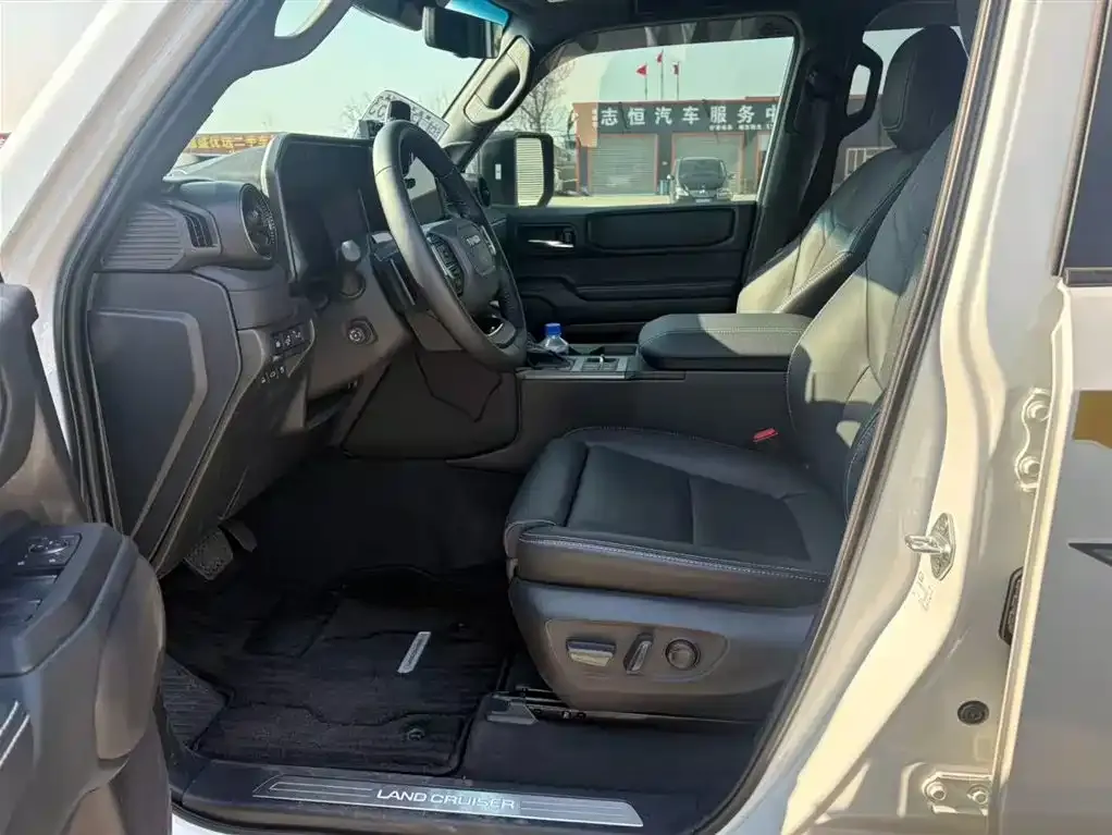 Toyota Prado 2025 из CN, фото 3
