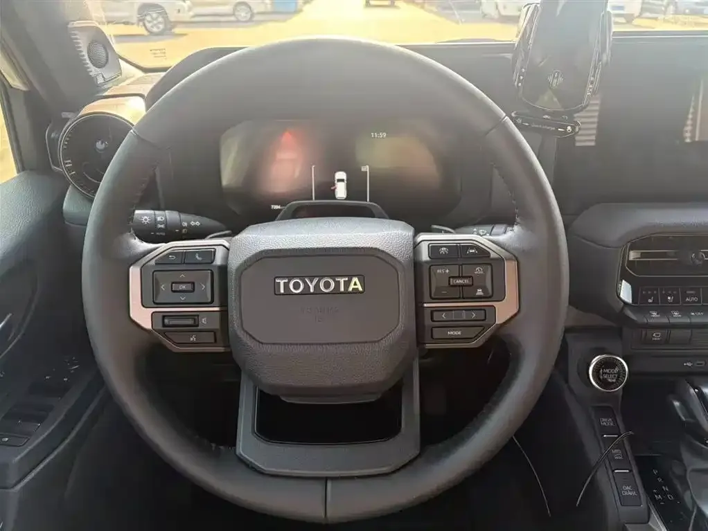 Toyota Prado 2025 из CN, фото 7