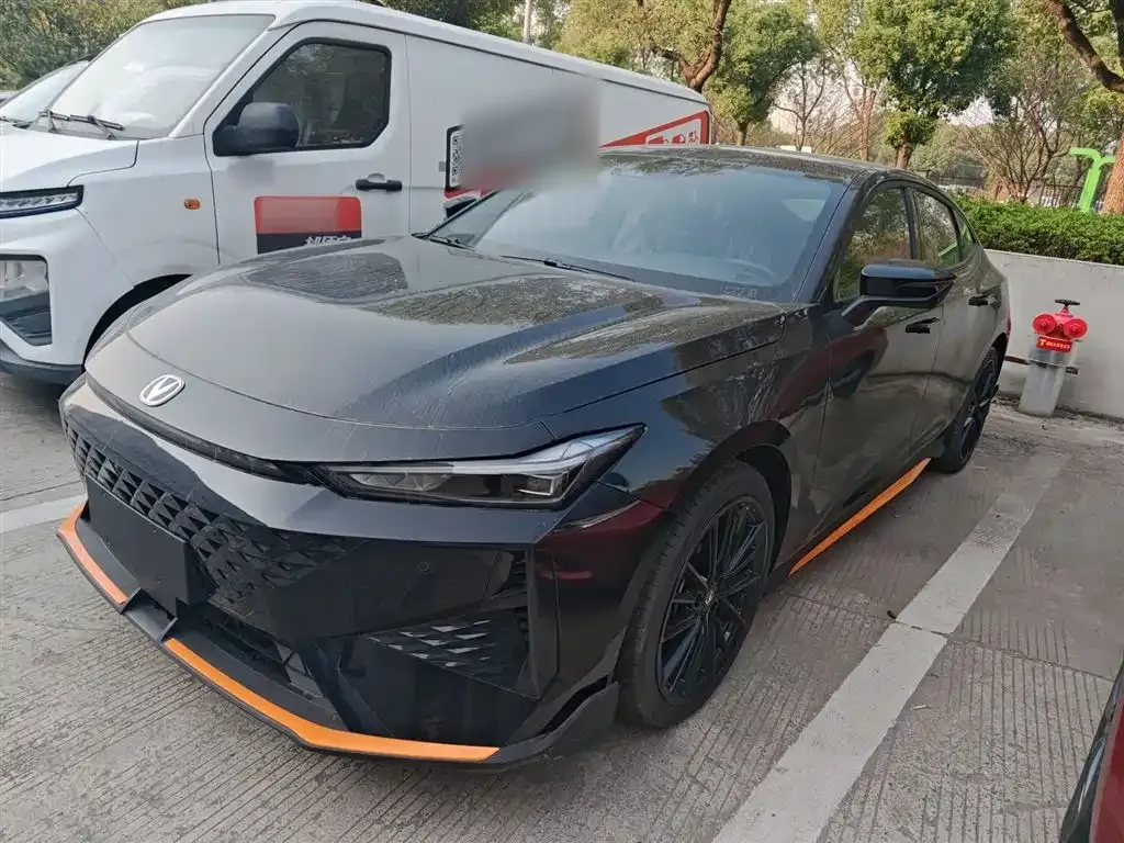 Changan UNI-V 2025 из CN, фото 1