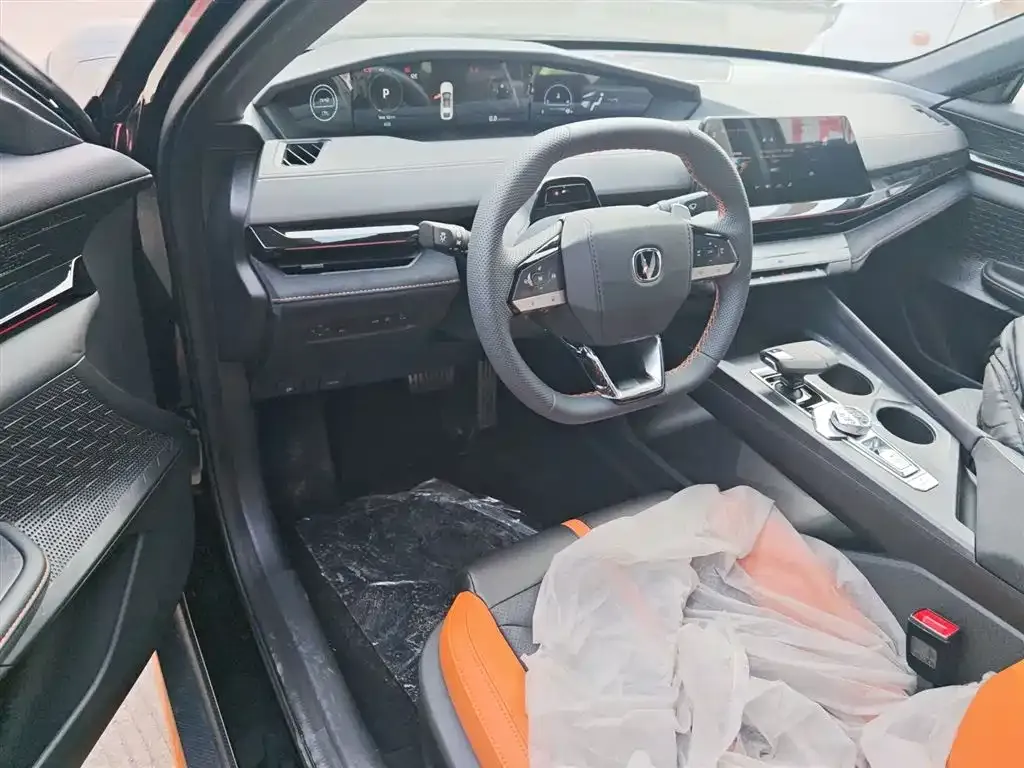 Changan UNI-V 2025 из CN, фото 10