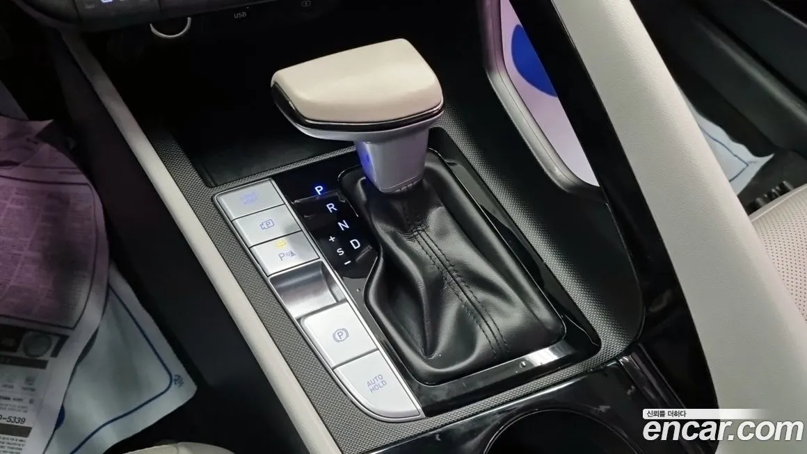 Hyundai AVANTE — фото 9
