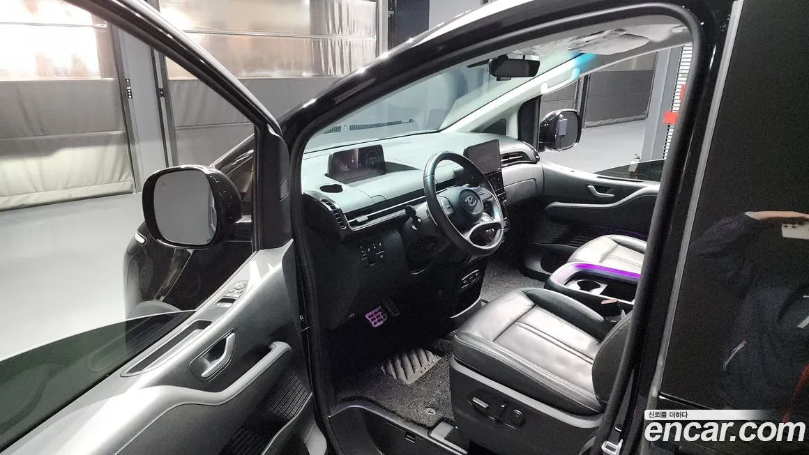 Hyundai Staria 2023 из KR, фото 10