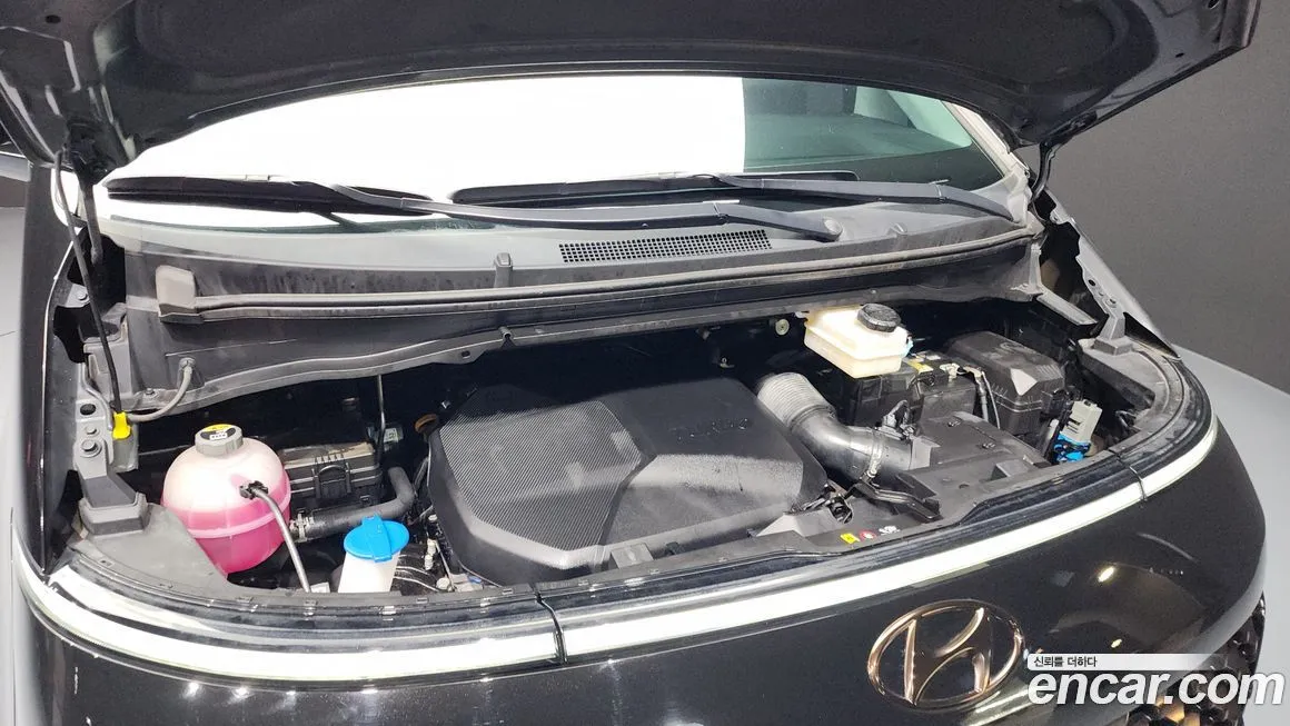 Hyundai Staria 2023 из KR, фото 6