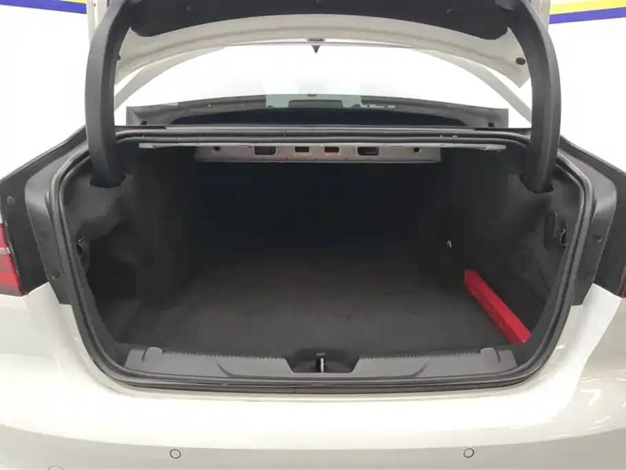 Jaguar XEL 2021 из CN, фото 4