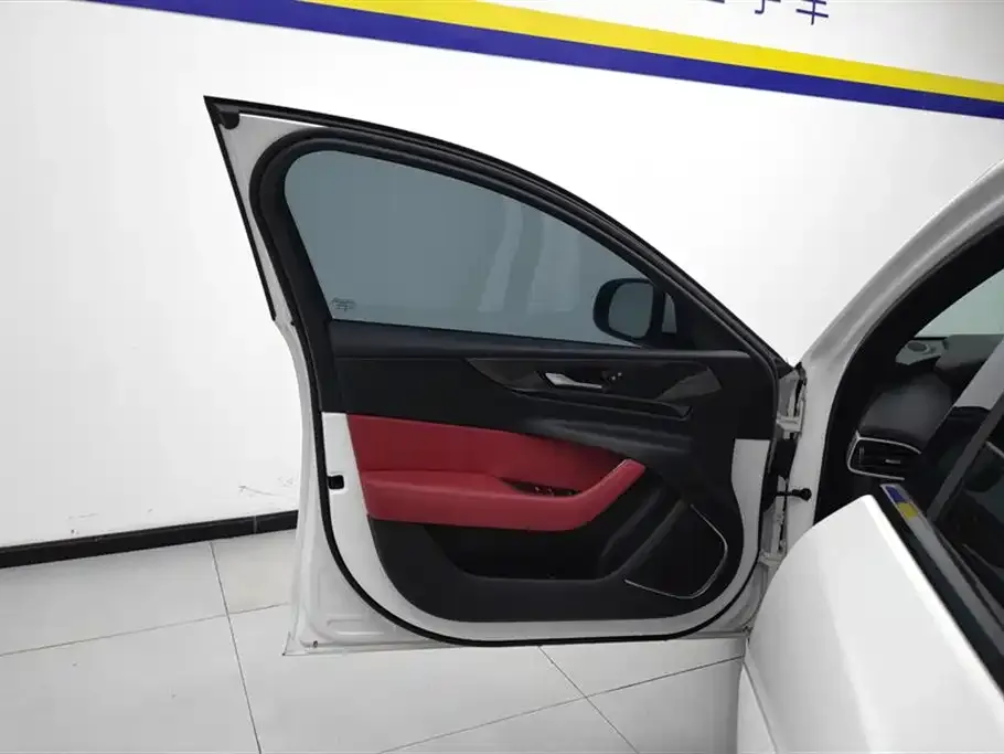 Jaguar XEL 2021 из CN, фото 7
