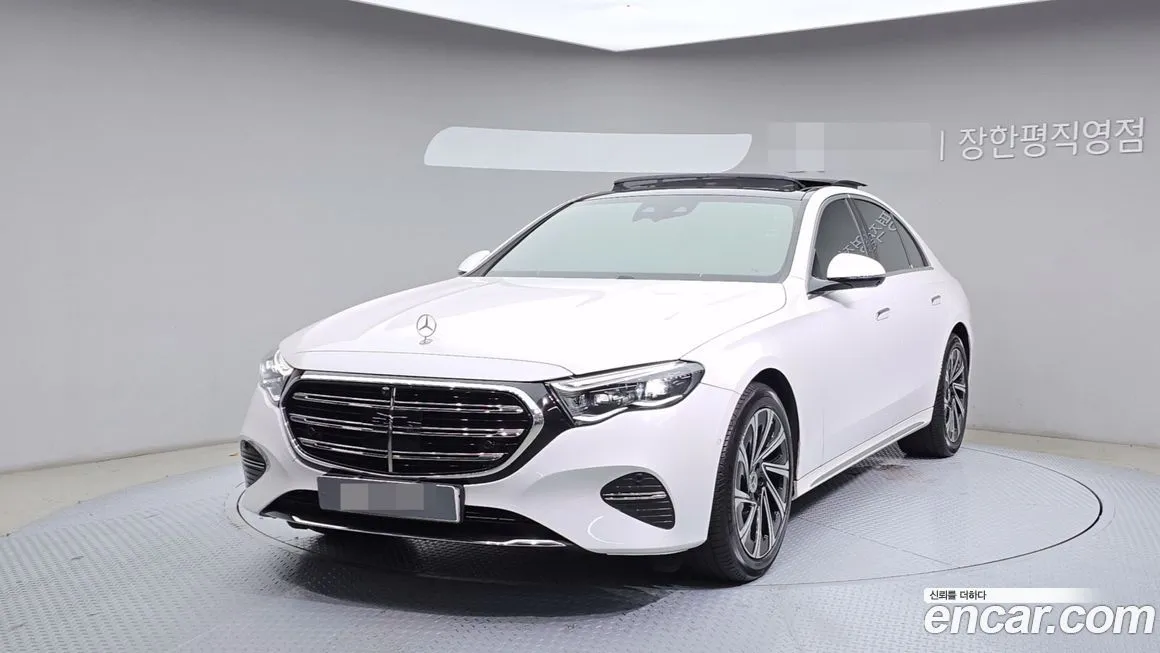Mercedes-Benz E-Class 2024 из KR, фото 3