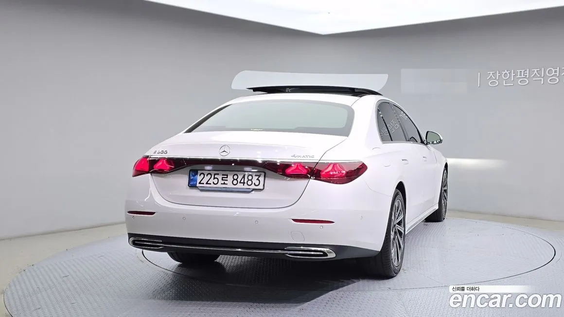 Mercedes-Benz E-Class 2024 из KR, фото 4