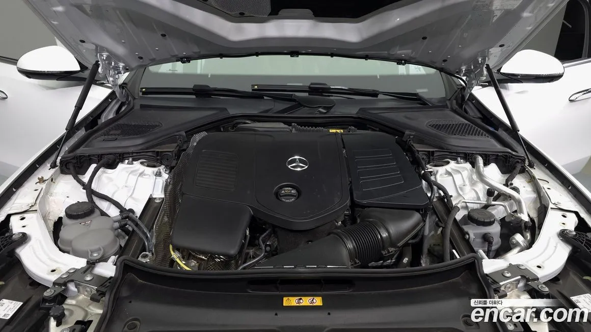 Mercedes-Benz E-Class 2024 из KR, фото 6