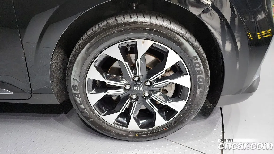 Kia Carnival 2021 из KR, фото 5