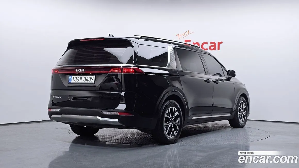 Kia Carnival 2022 из KR, фото 2