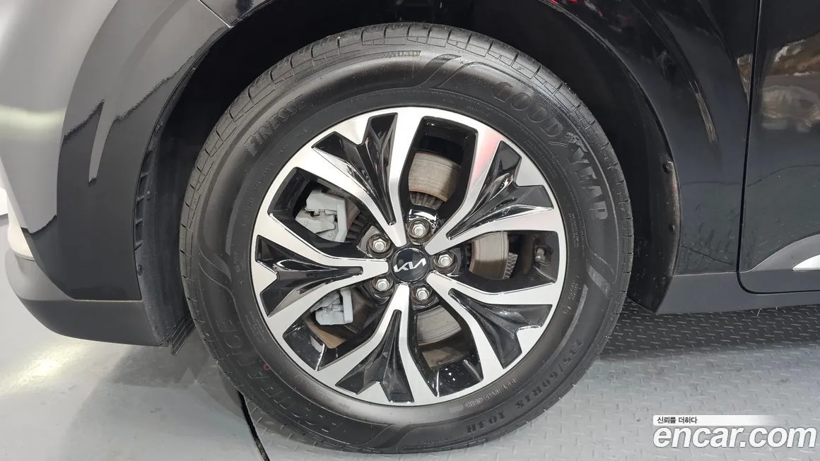 Kia Carnival 2022 из KR, фото 5